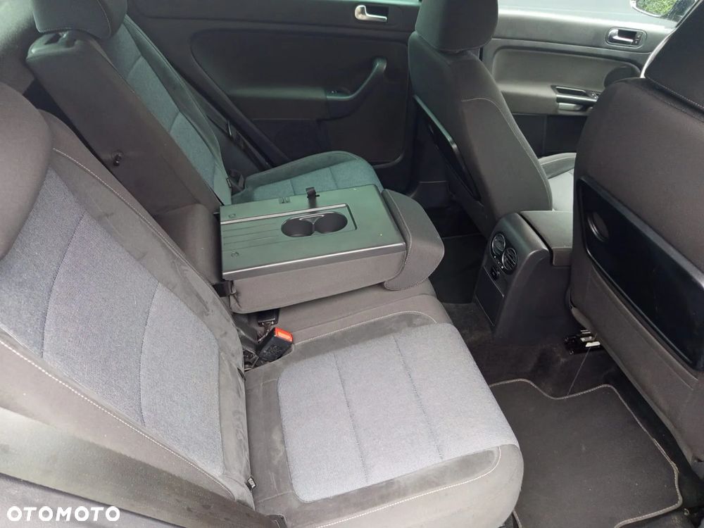 Volkswagen Golf Plus 1.6 TDI DPF Style - 14