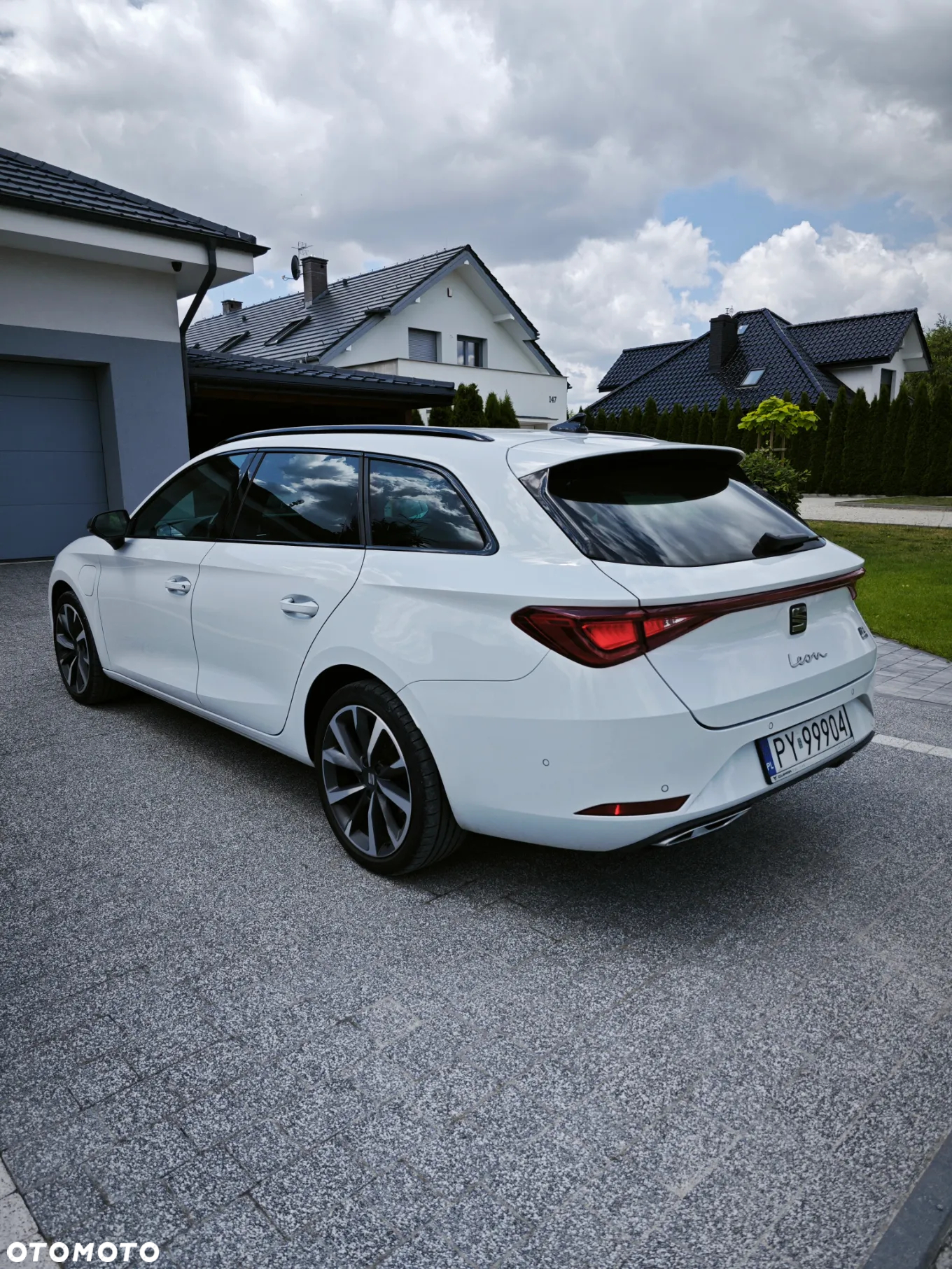 Seat Leon Sportstourer 1.4 e-Hybrid DSG FR - 10