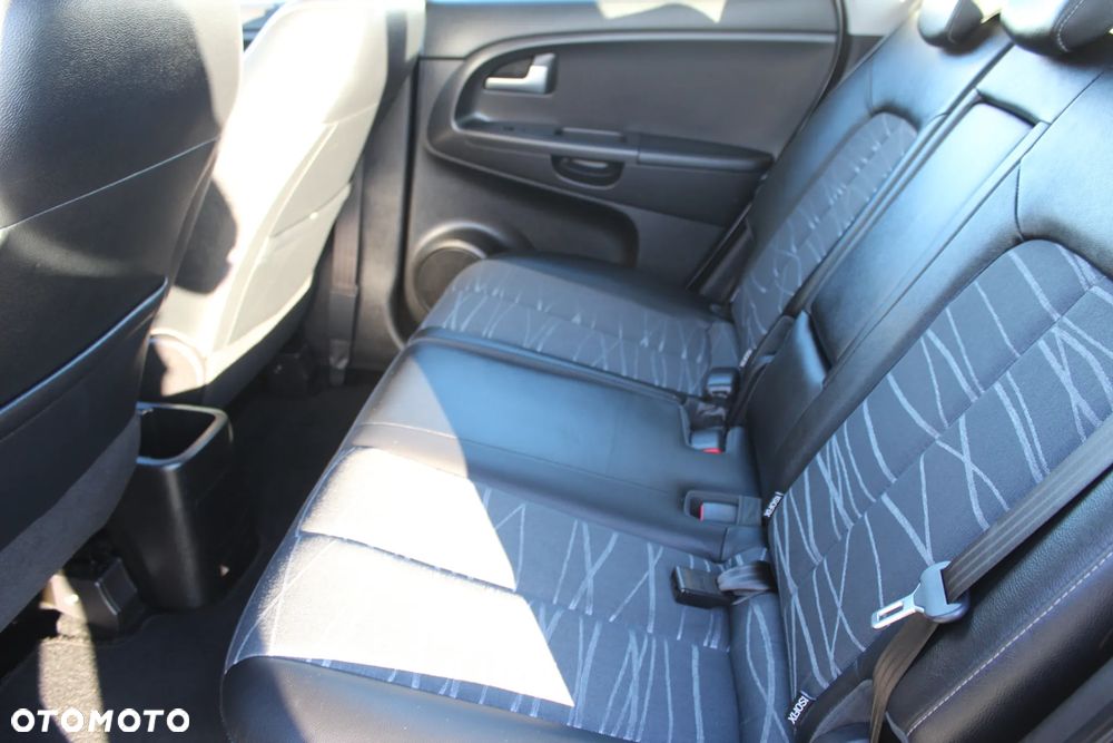 Kia Venga 1.6 XL - 10