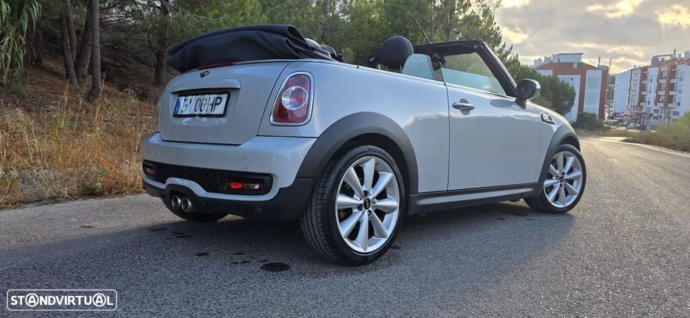 MINI Cabrio Cooper SD - 3
