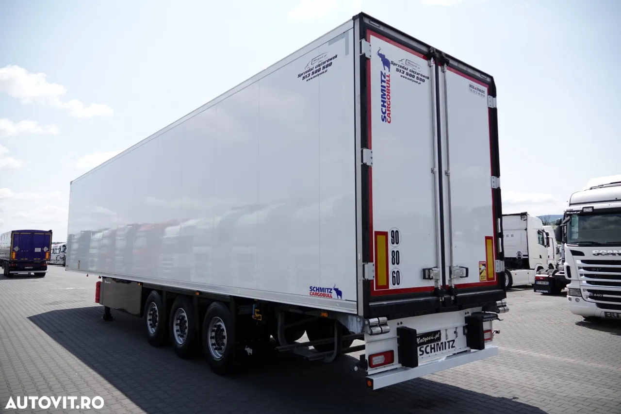 Schmitz Cargobull FRIGIDER / TRANSPORT VECTOR 1550 UNITĂȚI / DOPPELSTOCK / AXĂ RIDICATĂ / COȘ PENTRU PALEȚI / 2022 - 5