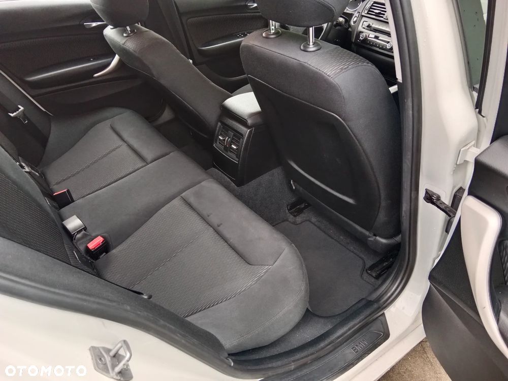 BMW Seria 1 114d - 12