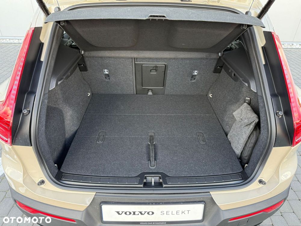 Volvo XC 40 - 19