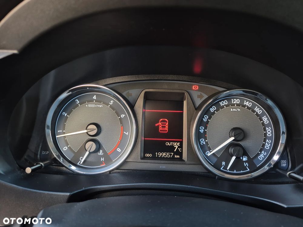 Toyota Corolla 1.6 Comfort - 8