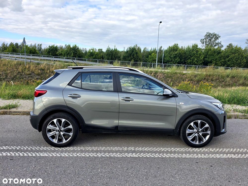 Kia Stonic 1.4 L - 5