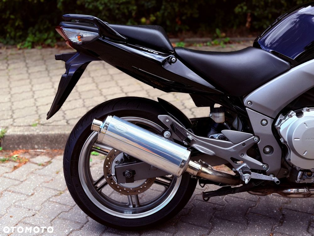 Honda CBF - 7