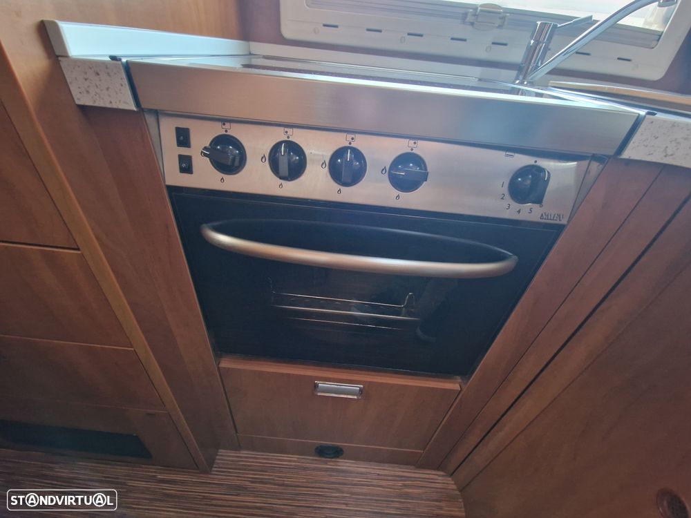 Laika Kreos 3010 cama transversal garagem grande - 21