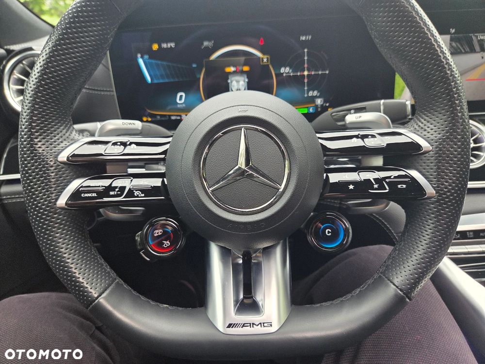 Mercedes-Benz AMG GT 43 4-Matic+ - 29