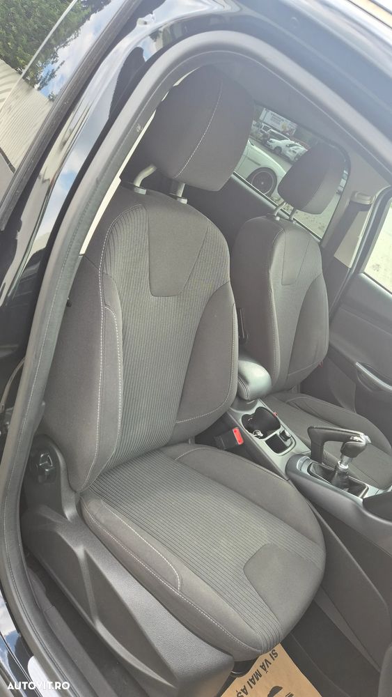 Ford Focus 1.6 TDCi DPF Start-Stopp-System Titanium - 8