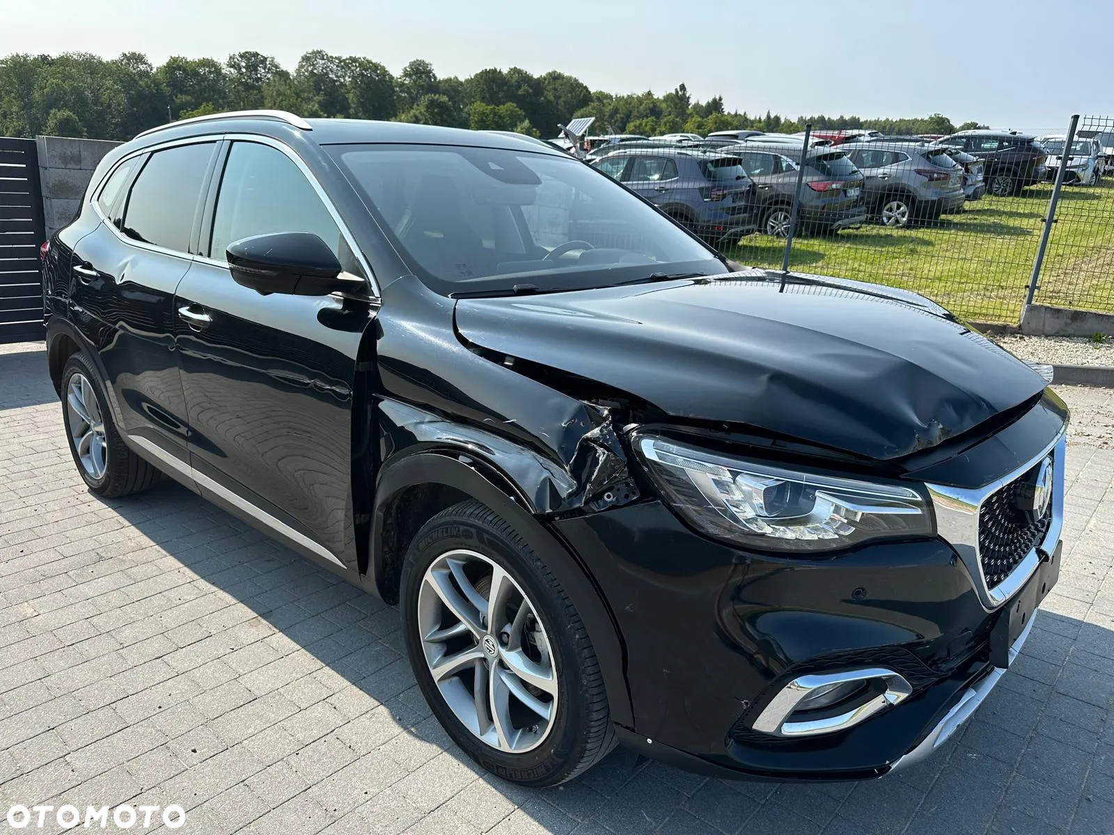MG EHS 1.5T-GDI PHEV Luxury - 3