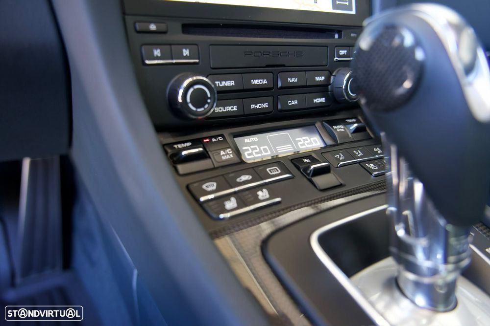 Porsche 911 (991) Turbo S PDK - 21
