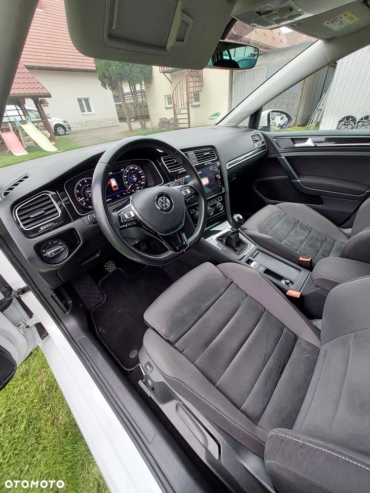 Volkswagen Golf 1.5 TSI ACT OPF BlueMotion Highline - 18