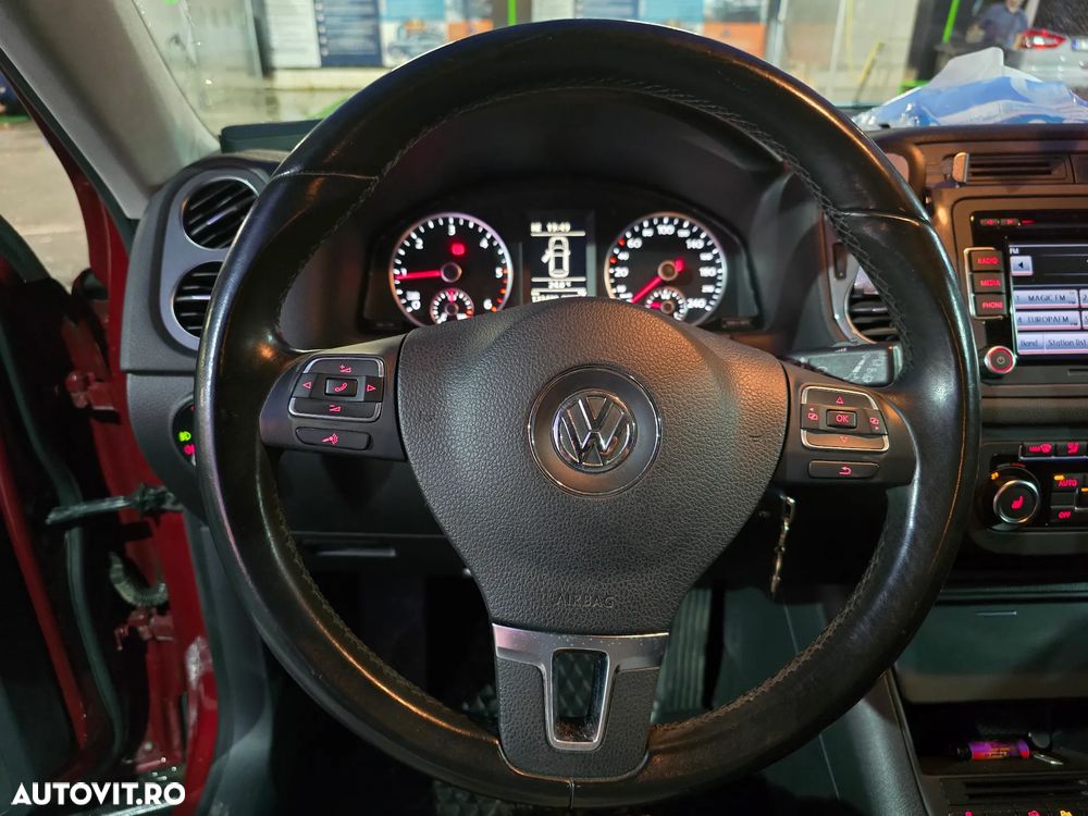 Volkswagen Tiguan 2.0 TDI 4Motion Track & Field - 17