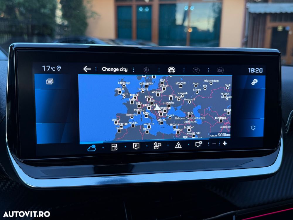 Peugeot 2008 1.2 L PureTech STT EAT8 GT Line - 14
