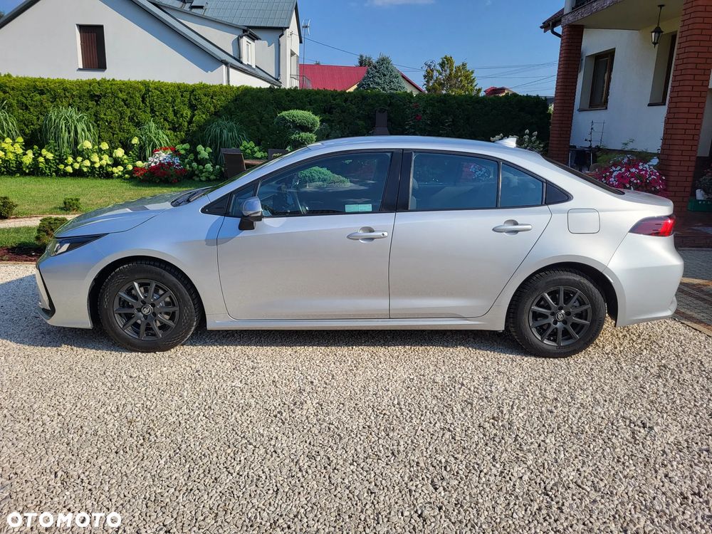 Toyota Corolla 1.6 Active - 5