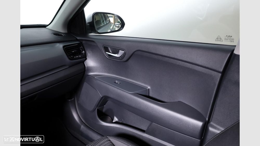 Kia Stonic 1.0 T-GDI Drive - 17