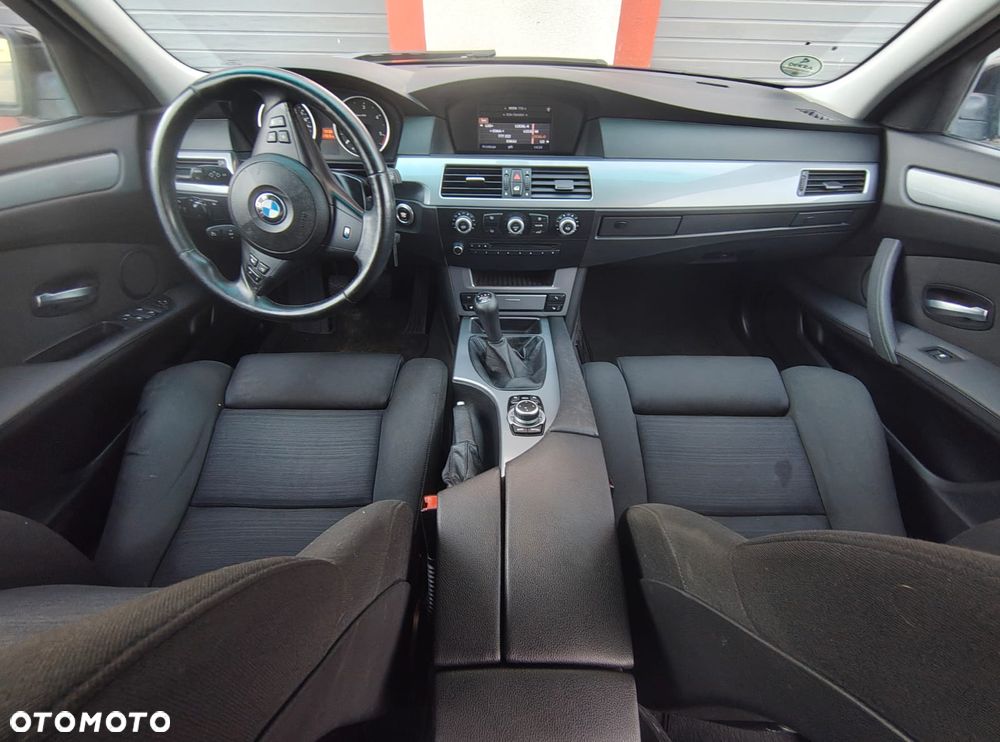 BMW Seria 5 520d Edition Lifestyle - 12