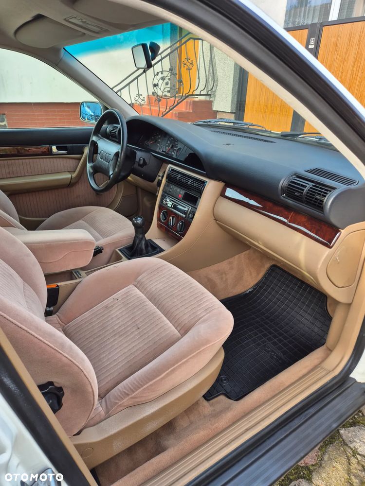 Audi 100 - 7