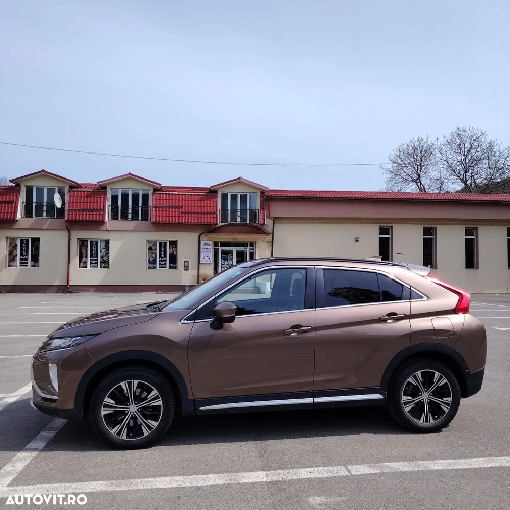 Mitsubishi Eclipse-Cross - 4