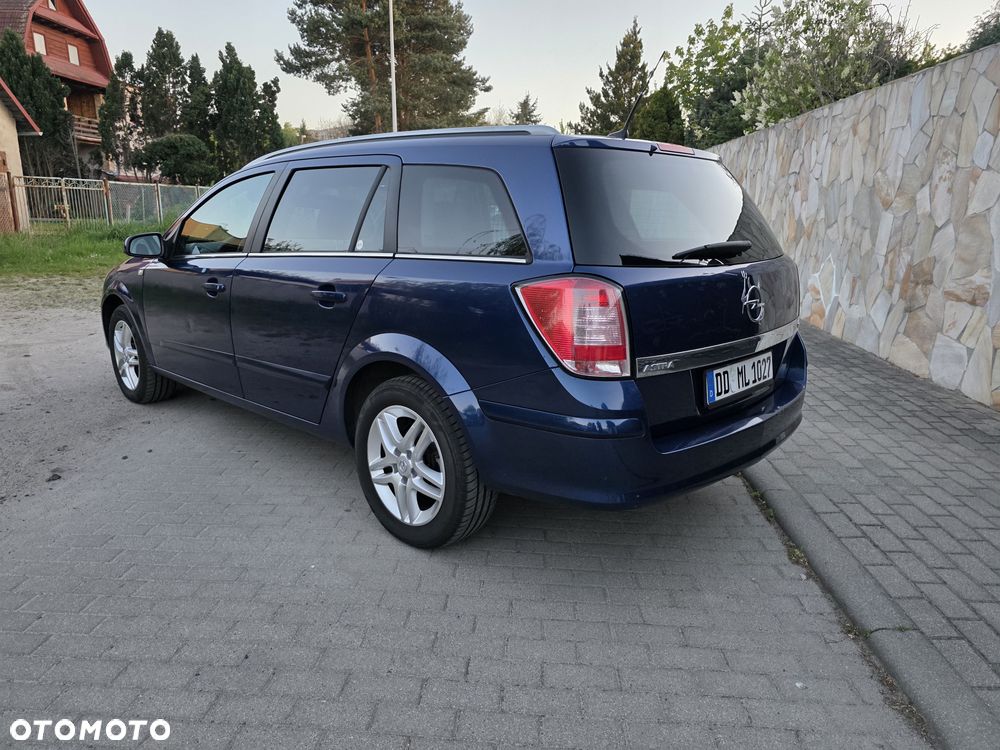Opel Astra 1.8 Sport - 7