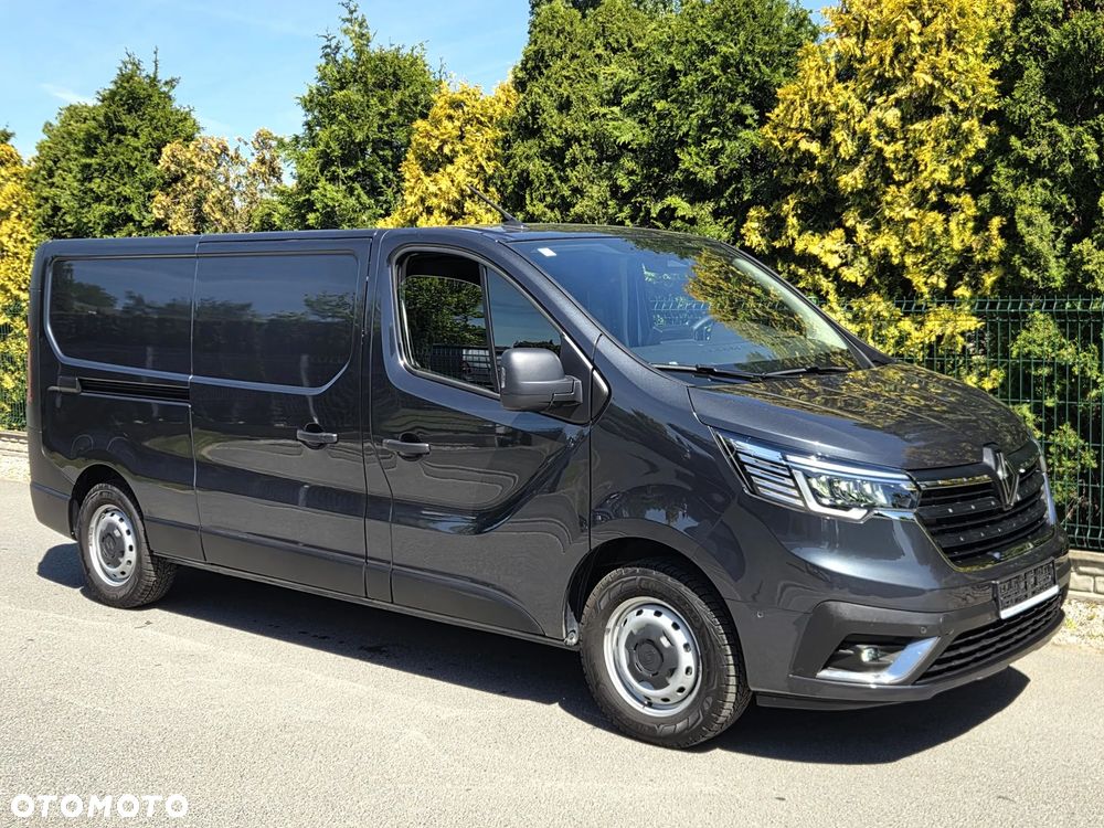 Renault TRAFIC - 1