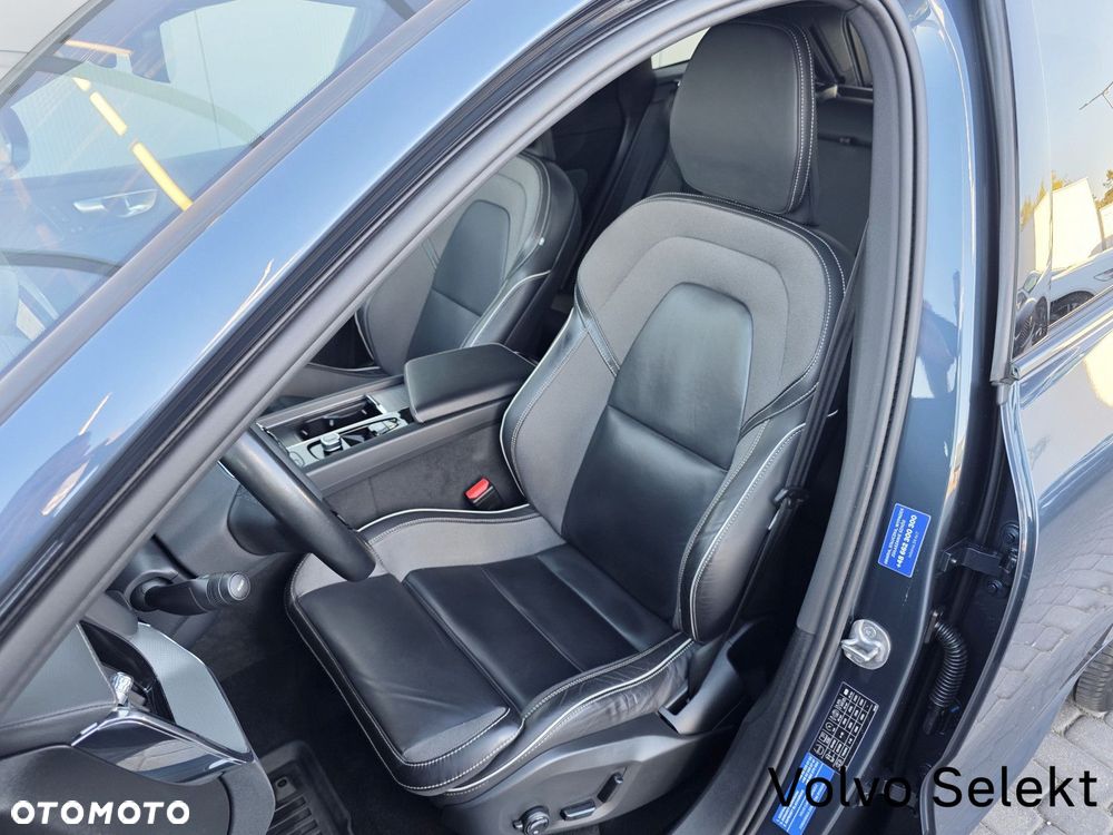 Volvo XC 60 - 19
