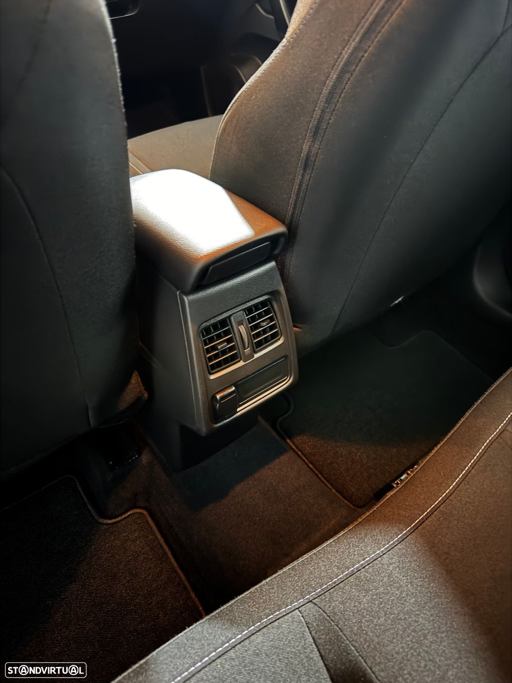 Renault Captur 1.0 TCe Exclusive Bi-Fuel - 17