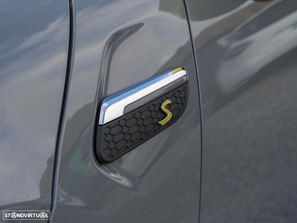 MINI 3 Portas Cooper SE Yours - 4