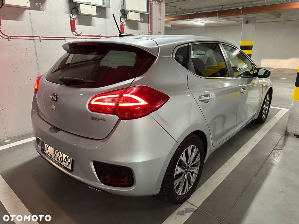 Kia Ceed 1.6 CRDi L Business Line - 35