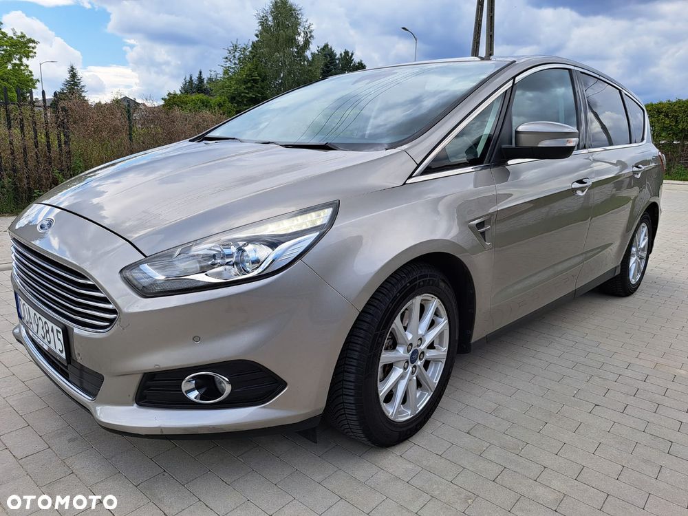 Ford S-Max 2.0 TDCi Titanium PowerShift - 6
