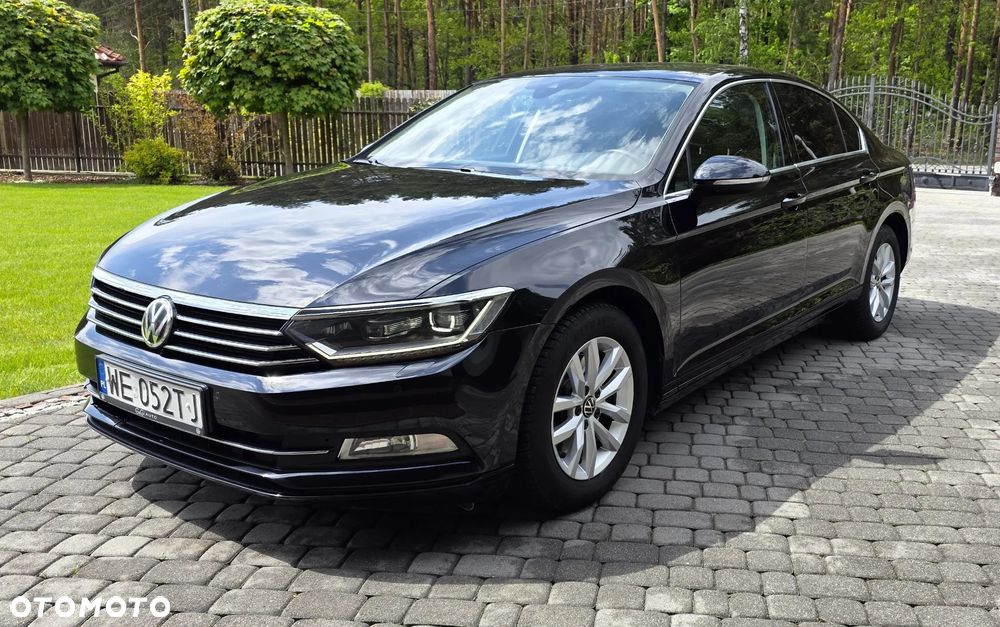 Volkswagen Passat - 9