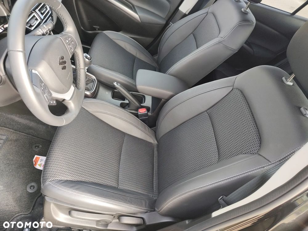 Suzuki S-Cross 1.4 SHVS Elegance - 32