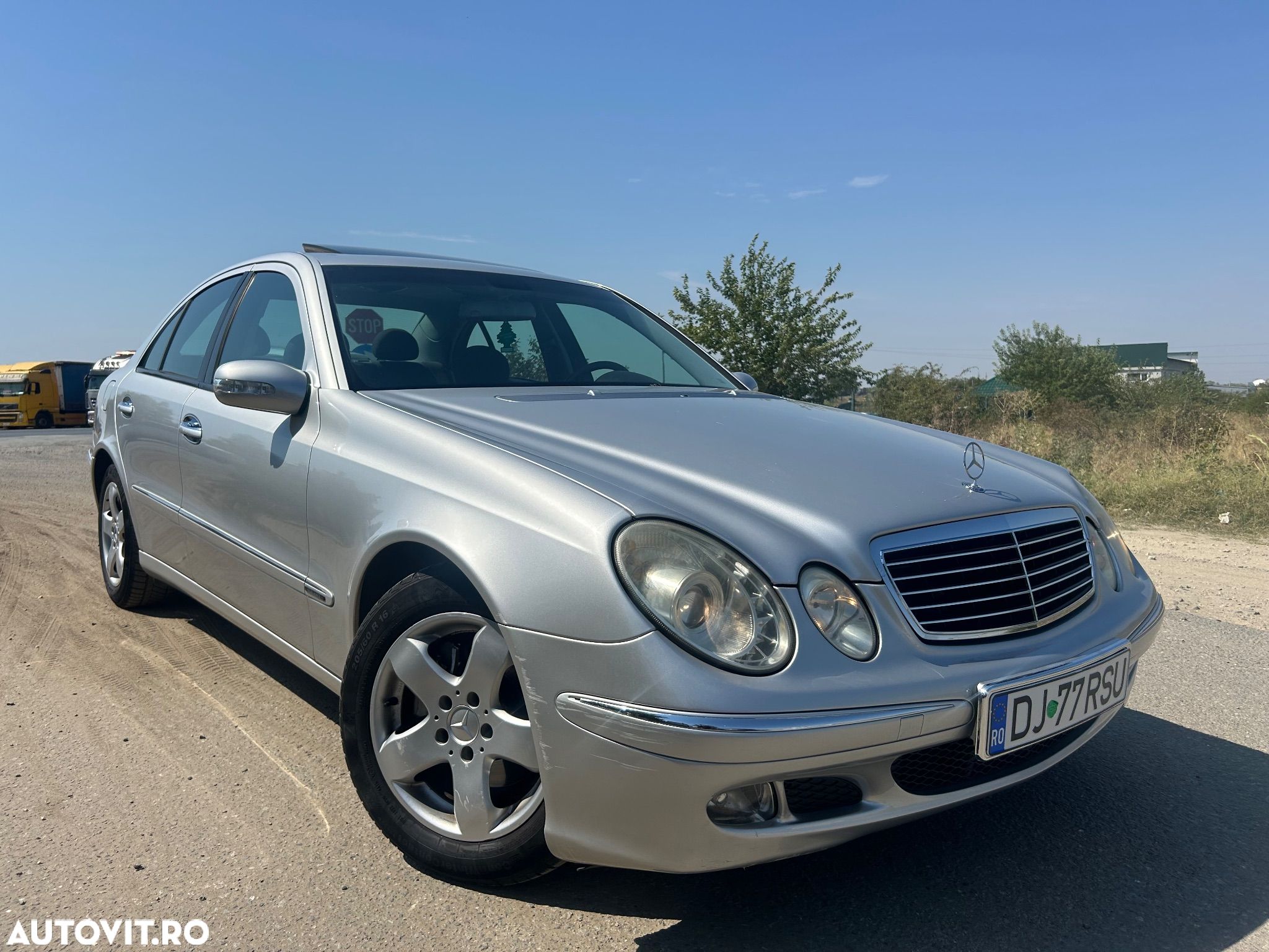 Mercedes-Benz E - 1