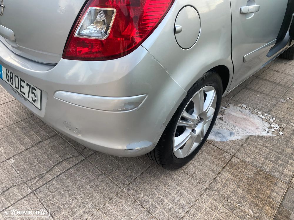 Opel Corsa 1.2 Enjoy - 9
