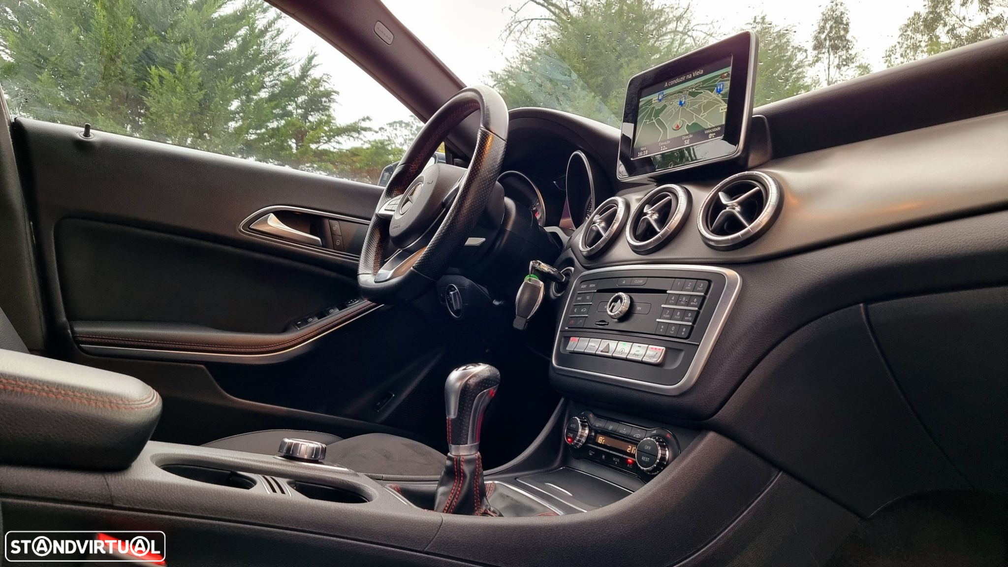 Mercedes-Benz CLA 180 d AMG Line - 10
