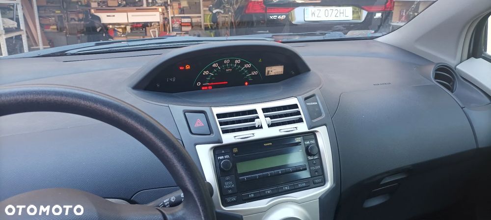 Toyota Yaris 1.5 - 3
