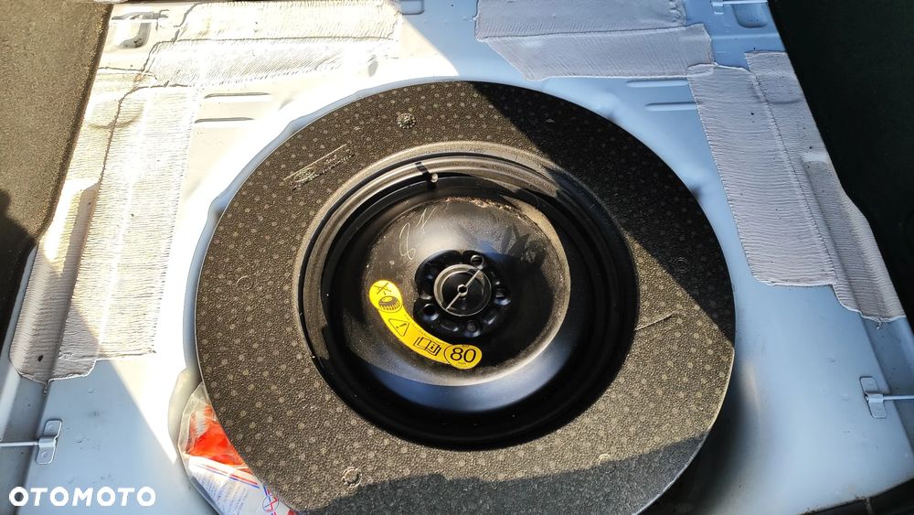 Ford Focus 1.6 Ambiente - 8