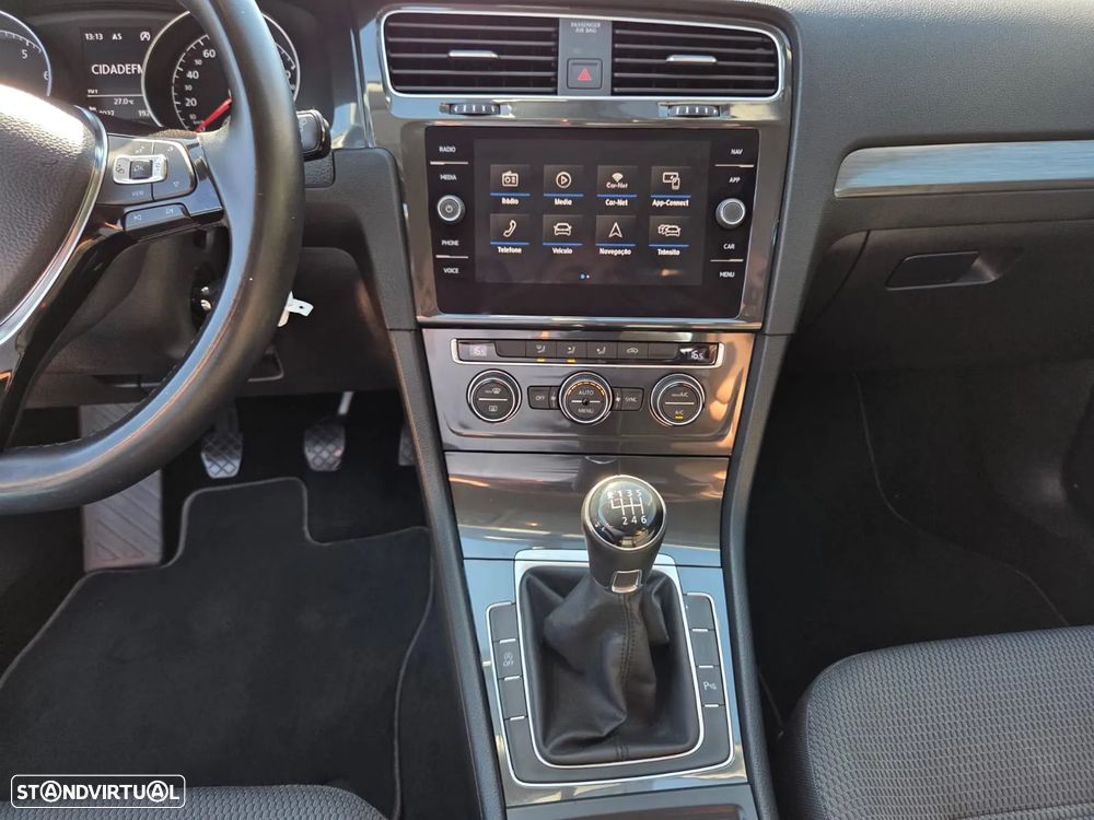 VW Golf 1.0 TSI Confortline - 25
