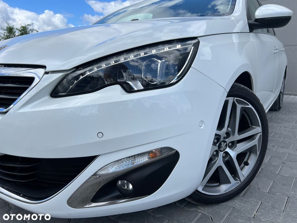 Peugeot 308 - 4