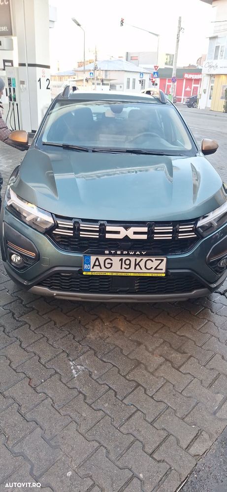 Dacia Sandero Stepway TCe 90 MT6 Comfort - 1