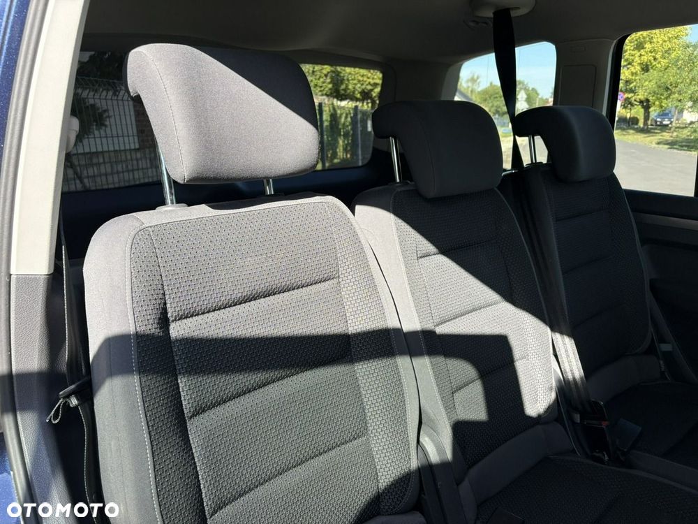 Volkswagen Touran 1.6 TDI DPF BlueMotion Technology DSG Cup - 21