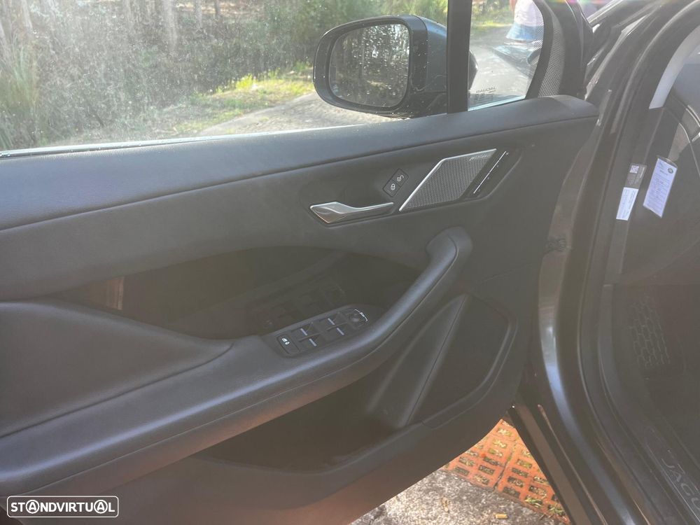 Jaguar I-Pace EV400 AWD SE - 5