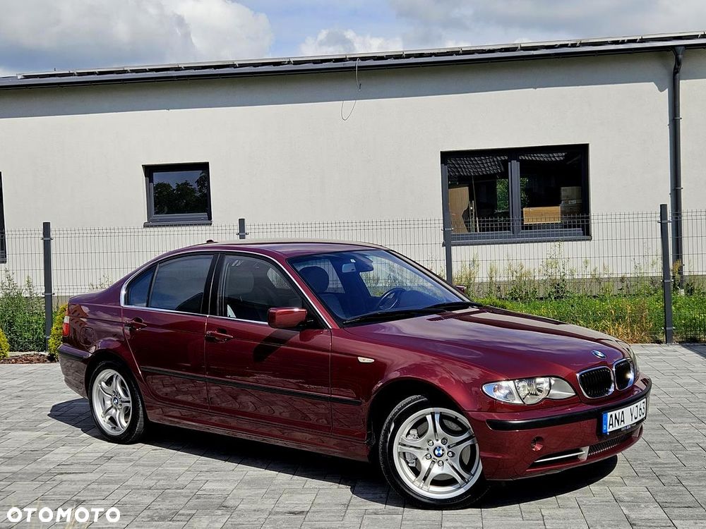 BMW Seria 3 330i Edition Exclusive - 14