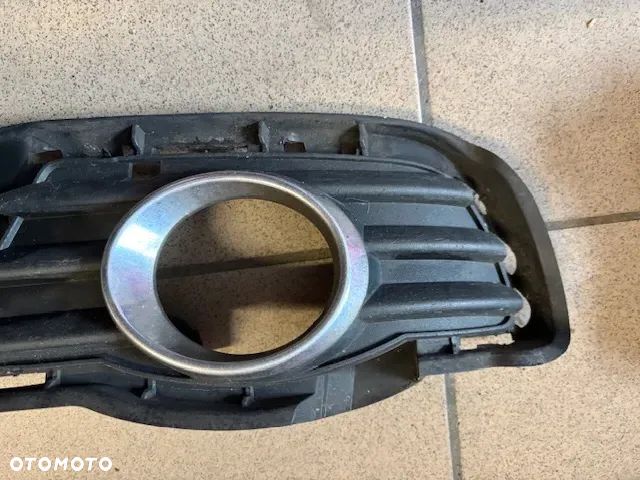 KRATKA ZDERZAKA LEWA MERCEDES W204 A2048850123 - 3