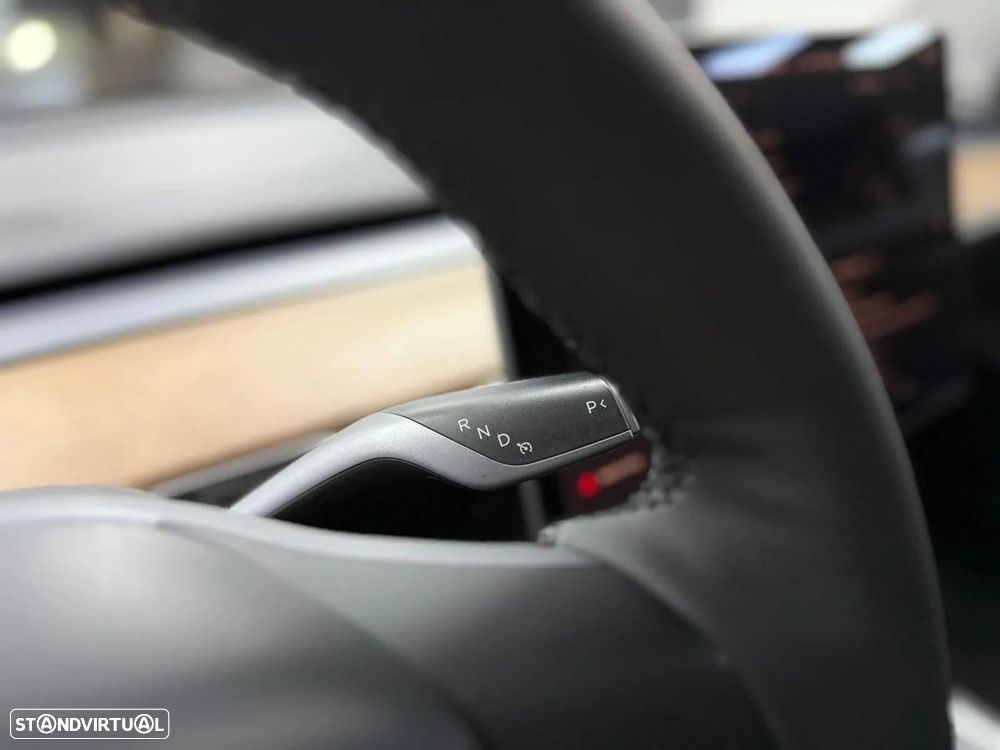 Tesla Model 3 Standard Range Plus RWD - 12