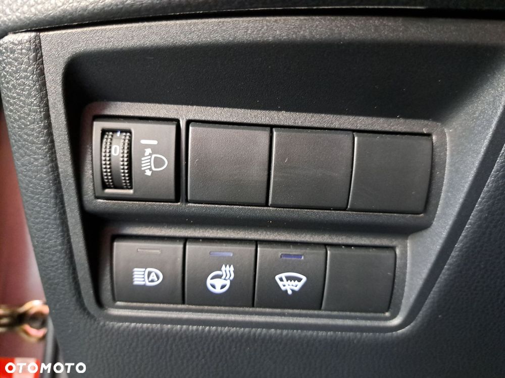 Toyota Yaris Cross - 35