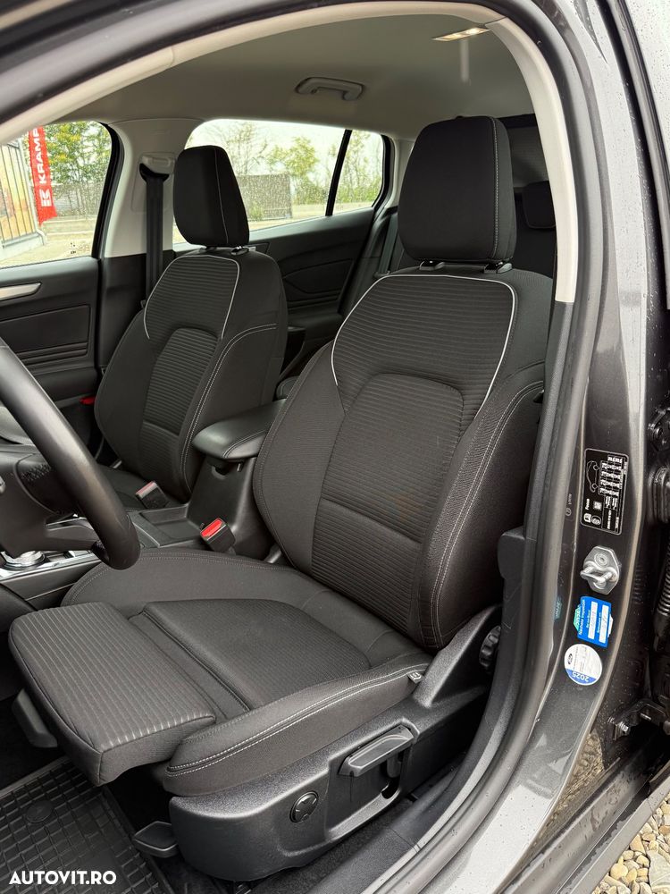 Ford Focus 1.5 EcoBlue Start-Stopp-System Aut. TITANIUM - 15