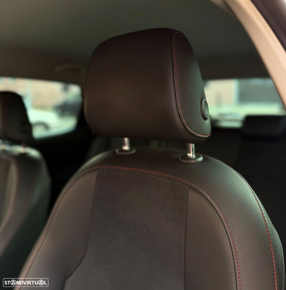 SEAT Leon 2.0 TDI FR S/S - 12