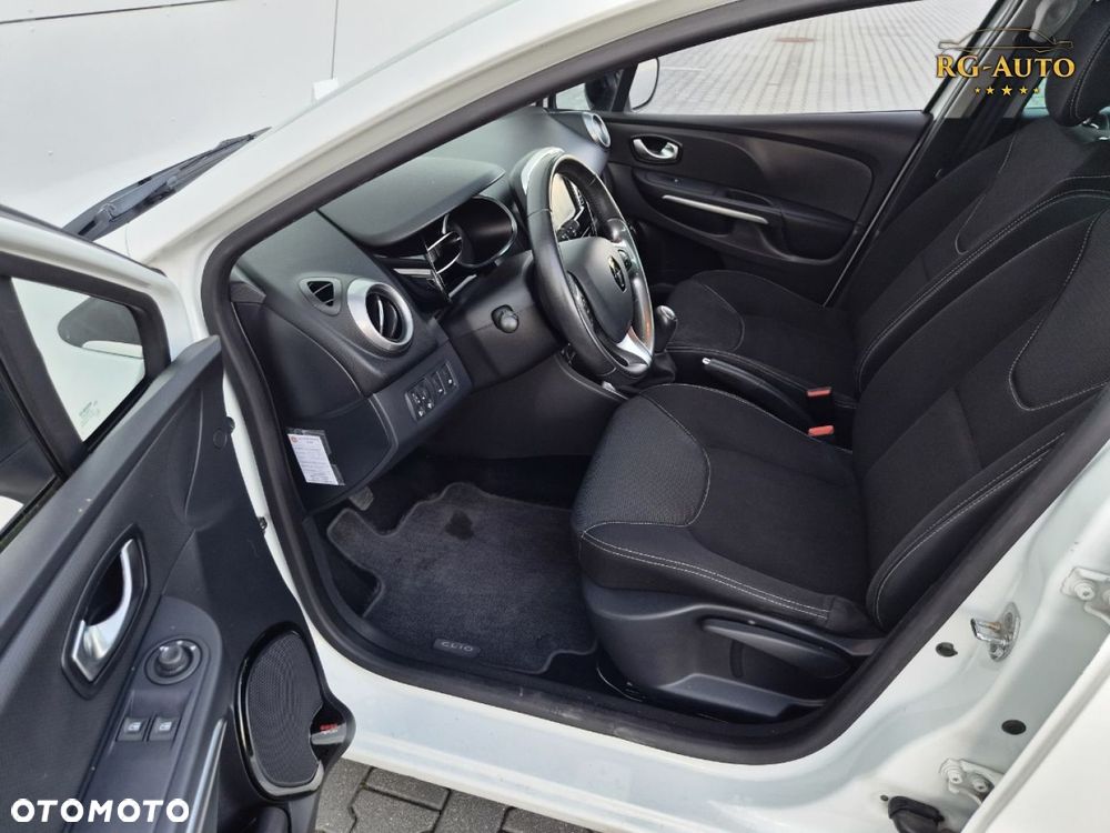 Renault Clio - 35
