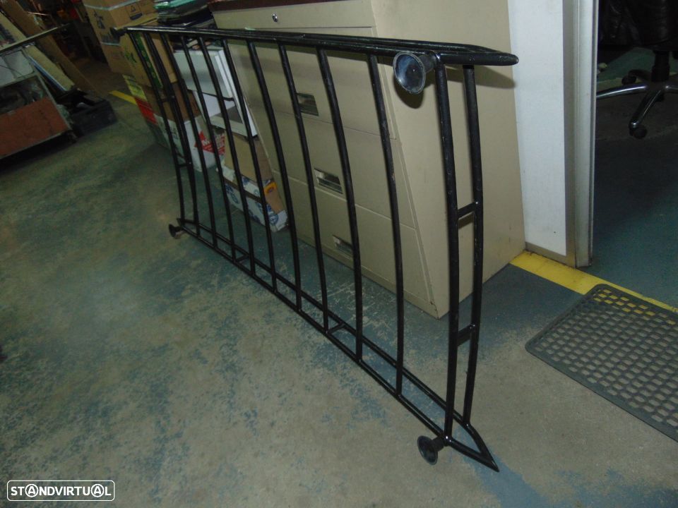 Antigos e clássicos. Grade de tejadilho para carros grandes ou furgão, pão de forma e outros. - 5